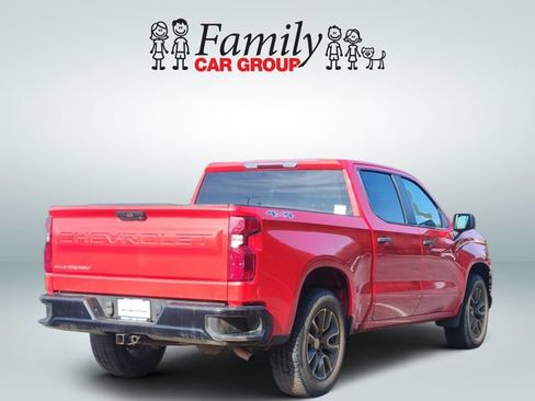 Used 2021 Chevrolet Silverado 1500 W/T w/ WT Value Package AWD/4WD image 4
