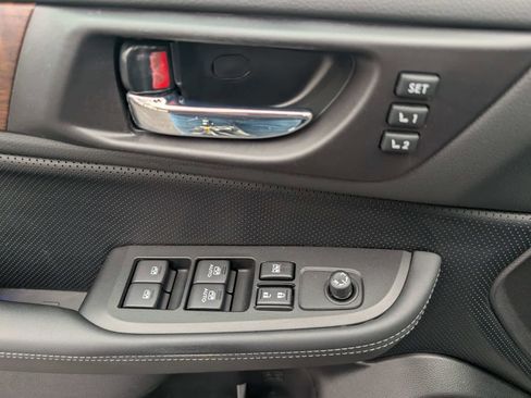 Used 2016 Subaru Outback 2.5i Limited image 19