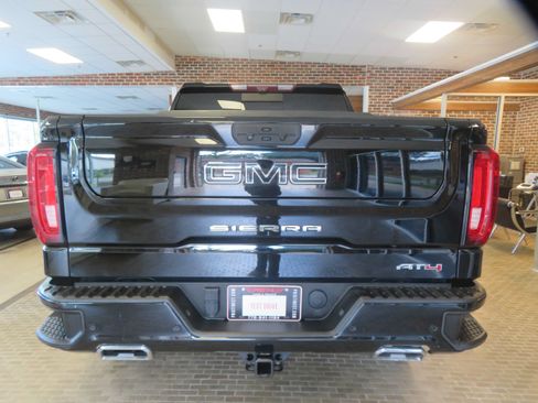 Used 2021 GMC Sierra 1500 AT4 w/ AT4 Premium Package AWD/4WD image 74