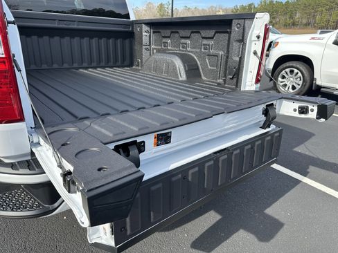 New 2026 Chevrolet Silverado 1500 Custom image 12