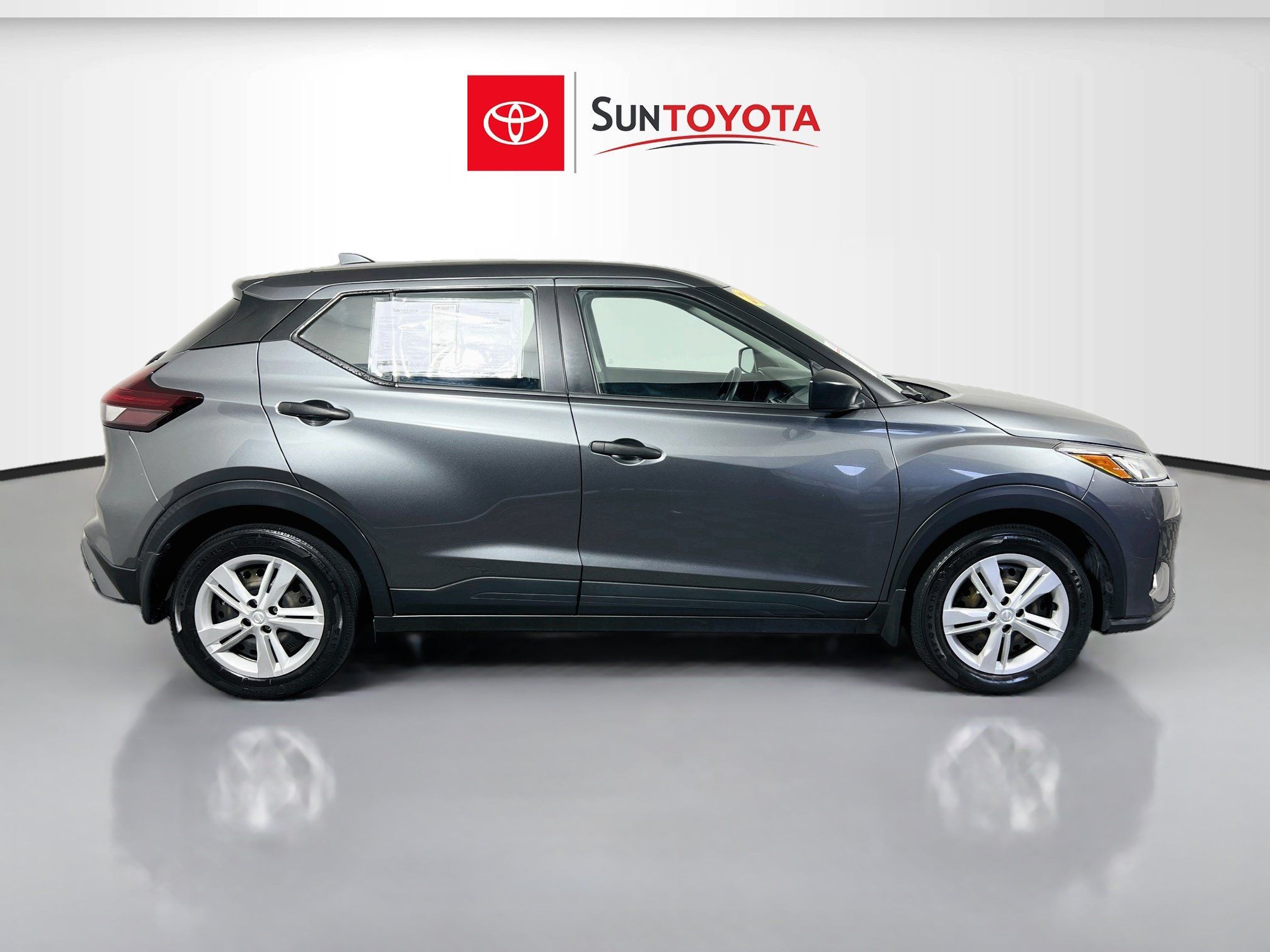 Used 2024 Nissan Kicks S FWD image 2