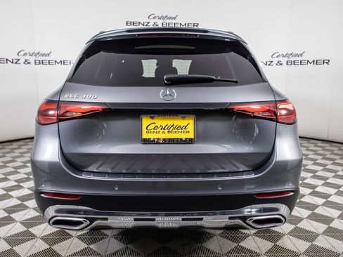 Used 2023 Mercedes-Benz GLC 300 w/ Exclusive Trim Package image 8