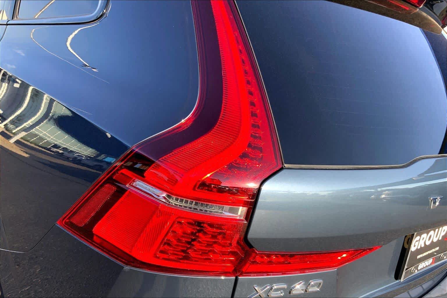 Used 2025 Volvo XC60 B5 Ultra w/ Protection Package Premier AWD/4WD image 29