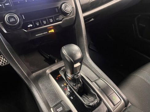 Used 2019 Honda Civic Sport image 28