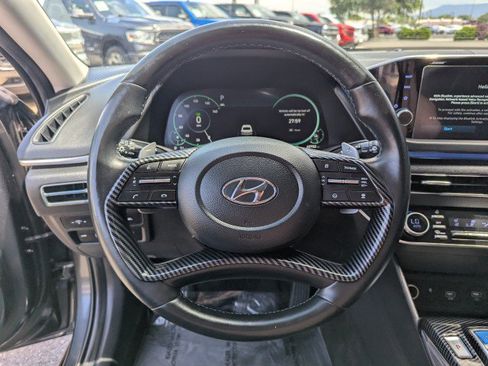 Used 2022 Hyundai Sonata Limited FWD image 13