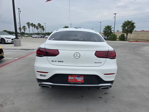 Used 2022 Mercedes-Benz GLC 300 4MATIC Coupe image 6