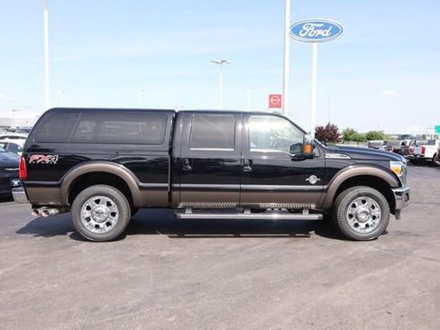 Used 2016 Ford F250 Lariat w/ Chrome Package AWD/4WD image 5