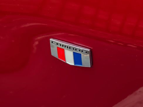 Used 2018 Chevrolet Camaro LT RWD image 25