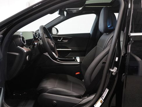 Used 2025 Mercedes-Benz C 300 4MATIC Sedan image 11