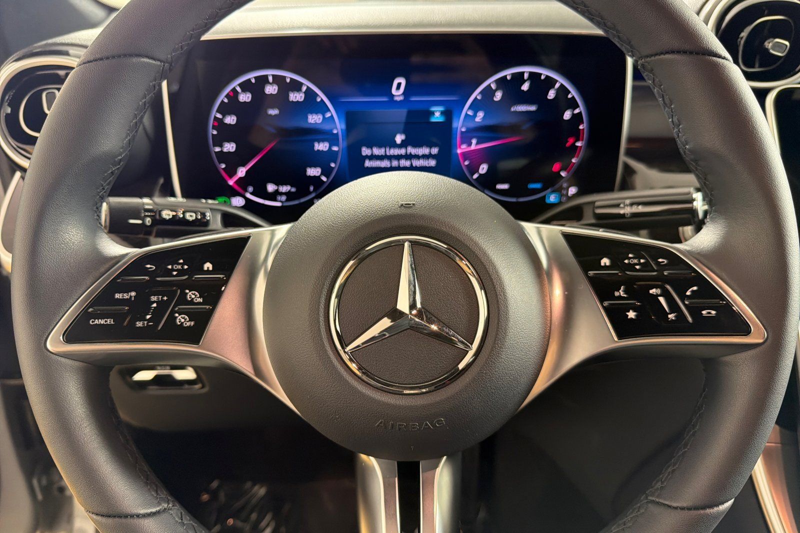 Used 2026 Mercedes-Benz GLC 300 image 22
