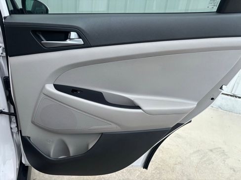 Used 2016 Hyundai Tucson SE w/ Option Group 02 image 31