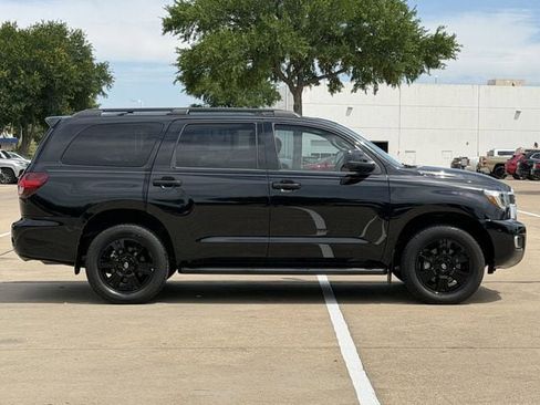 Used 2021 Toyota Sequoia TRD Sport w/ TRD Sport Premium Package AWD/4WD image 3