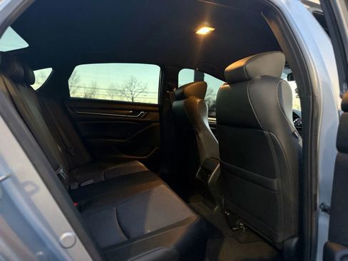 Used 2020 Honda Accord Sport image 13