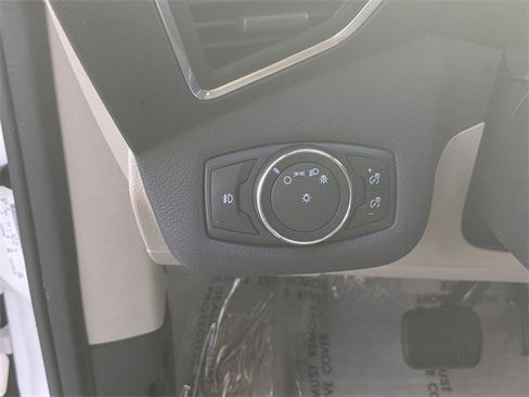 Used 2013 Ford C-MAX SEL image 12