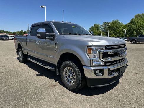 Used 2022 Ford F350 XLT w/ XLT Premium Package AWD/4WD image 11