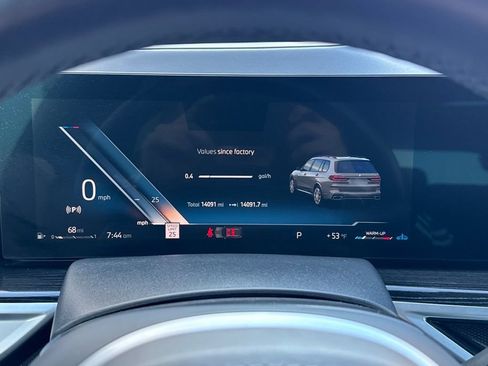 Used 2024 BMW X7 xDrive40i w/ M Sport Package AWD/4WD image 30