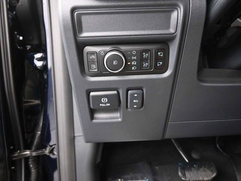 New 2025 Ford F150 Lariat w/ Equipment Group 502A High image 29