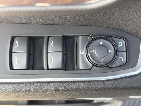 Used 2024 GMC Sierra 1500 Elevation w/ Elevation Premium Package image 13