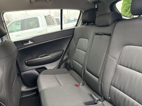 Used 2022 Kia Sportage LX image 51