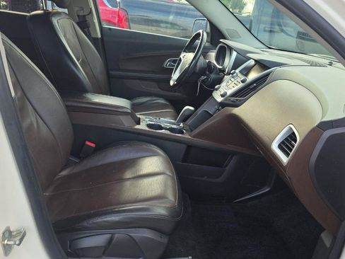 Used 2015 Chevrolet Equinox LT w/ Chrome Appearance Package FWD image 9
