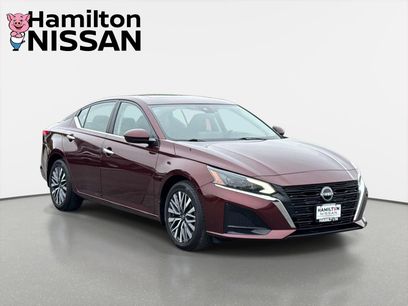 Used 2023 Nissan Altima 2.5 SV w/ SV Premium Package