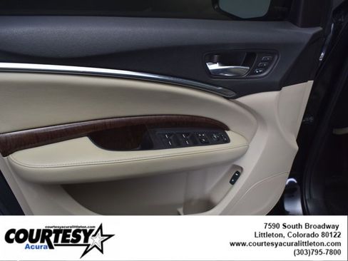 Used 2017 Acura MDX SH-AWD image 7