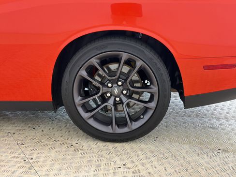 Used 2020 Dodge Challenger R/T Scat Pack w/ Plus Package RWD image 11
