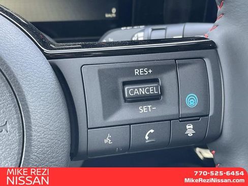 New 2026 Nissan Kicks SR w/ SR Premium Package AWD/4WD image 16