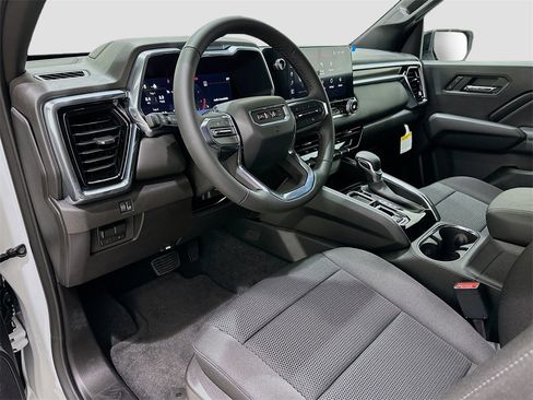 New 2026 GMC Canyon Elevation w/ Convenience Package image 9