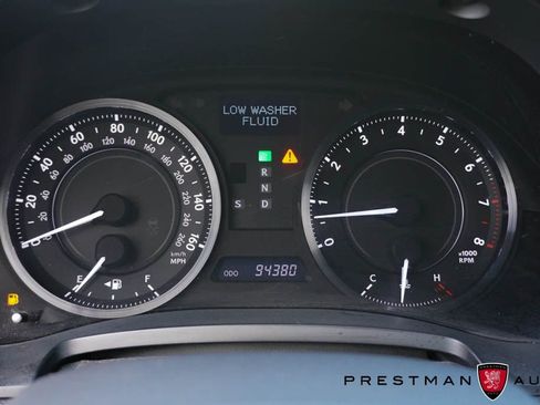 Used 2011 Lexus IS 350C w/ Luxury Pkg RWD image 29