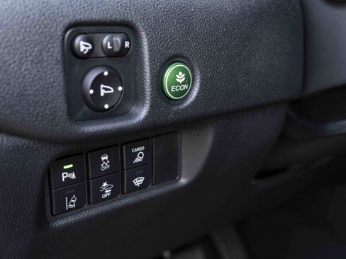 Certified 2024 Honda Ridgeline TrailSport image 43