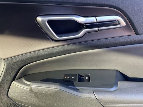 New 2026 Kia Sportage EX w/ EX Panorama Roof Package image 14