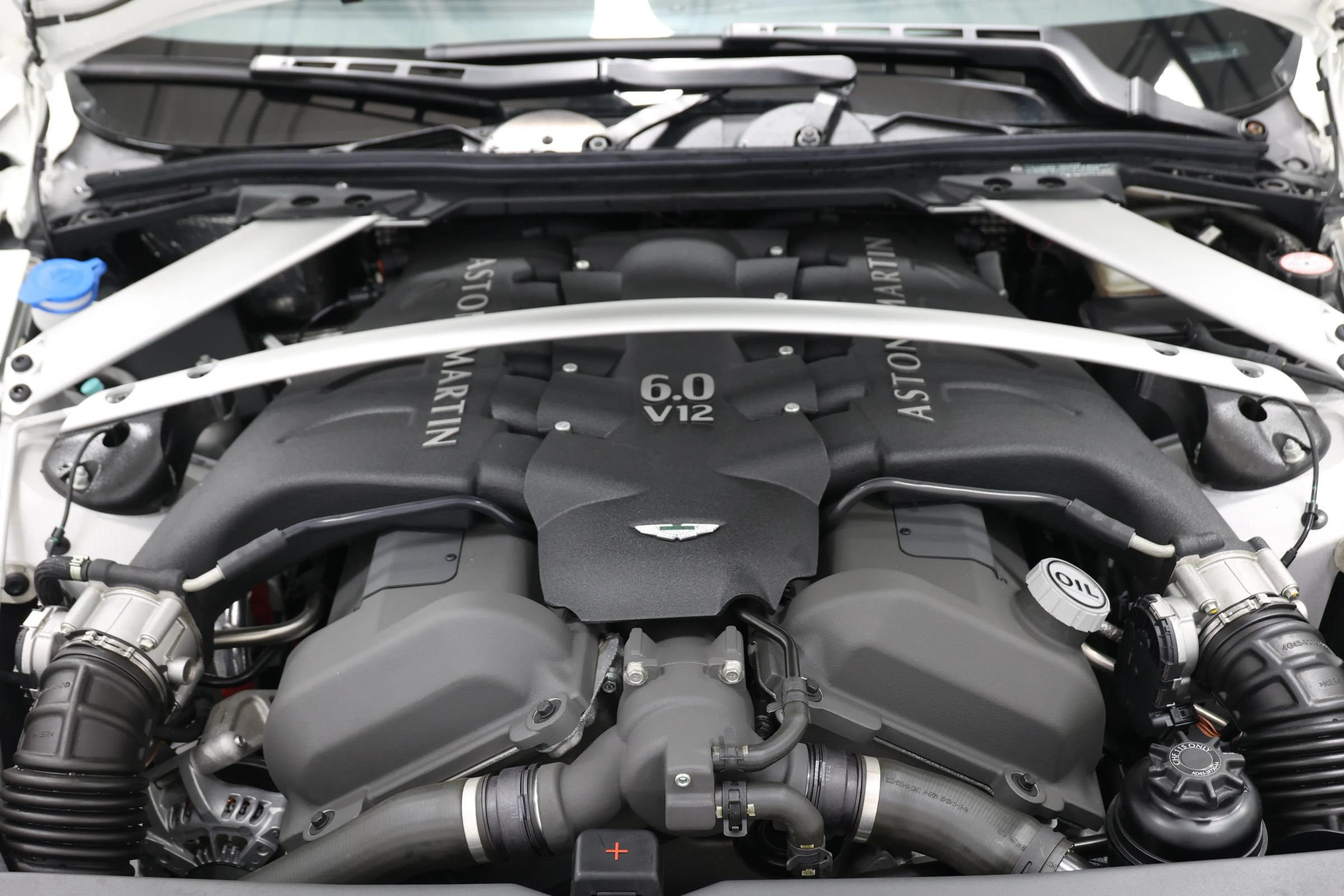 Used 2012 Aston Martin Virage Volante RWD image 94