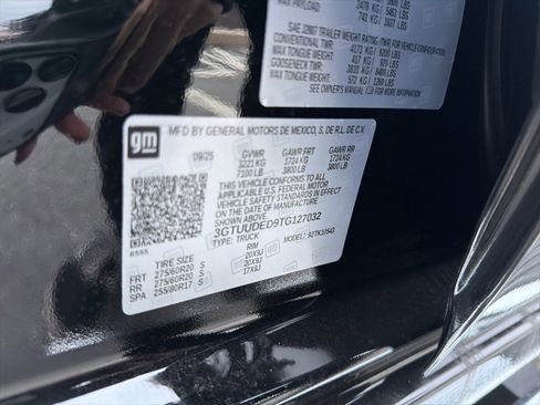 New 2026 GMC Sierra 1500 SLT w/ SLT Premium Package image 21