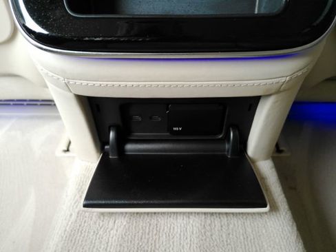 Used 2021 Mercedes-Benz S 580 4MATIC Sedan image 35