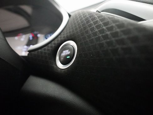 Used 2023 Chevrolet Malibu LT image 30