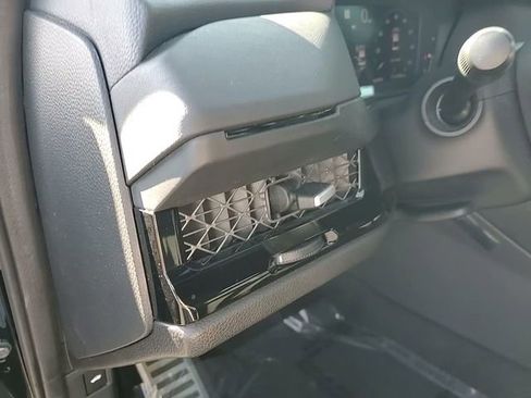 Used 2023 Honda Accord Sport image 11