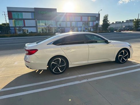 Used 2020 Honda Accord Sport image 6