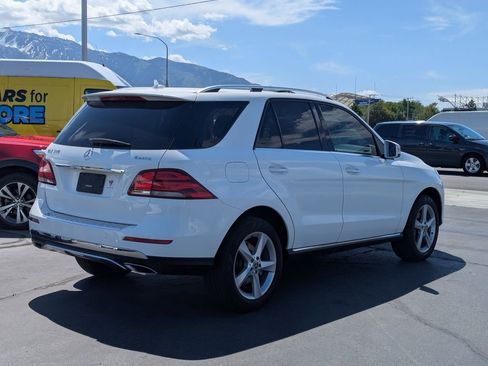 Used 2016 Mercedes-Benz GLE 350 4MATIC w/ Premium Package image 4