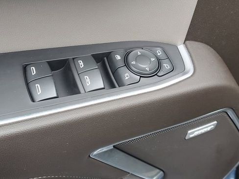 Certified 2023 GMC Sierra 1500 SLT w/ SLT Premium Package image 16