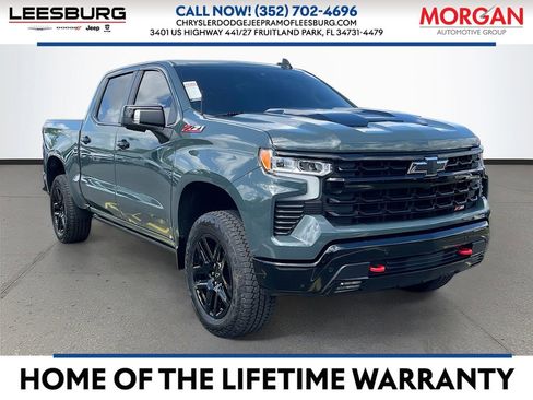 Used 2025 Chevrolet Silverado 1500 LT Trail Boss w/ LT Trail Boss Premium Package AWD/4WD image 1