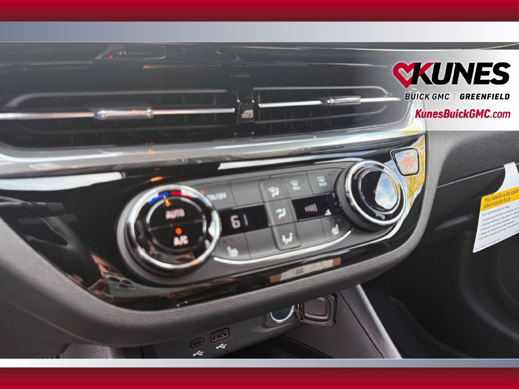 New 2026 Buick Envista Sport Touring w/ Convenience I Package FWD image 25