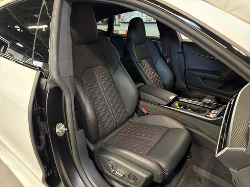 Used 2023 Audi RS 7 Sportback AWD/4WD image 21