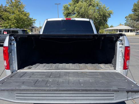 Used 2015 Ford F150 XLT w/ Equipment Group 301A Mid AWD/4WD image 26