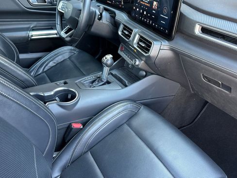 Used 2024 Ford Mustang Premium image 15