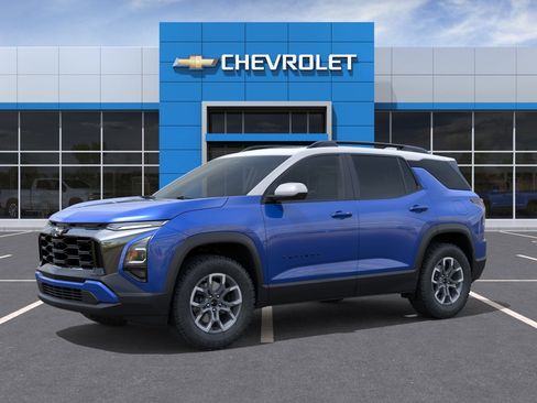 New 2026 Chevrolet Equinox ACTIV w/ Convenience Package III FWD image 2