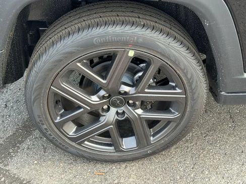 New 2026 Jeep Compass Limited AWD/4WD image 12