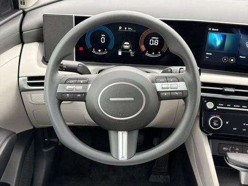 New 2026 Hyundai Tucson SEL AWD/4WD image 13
