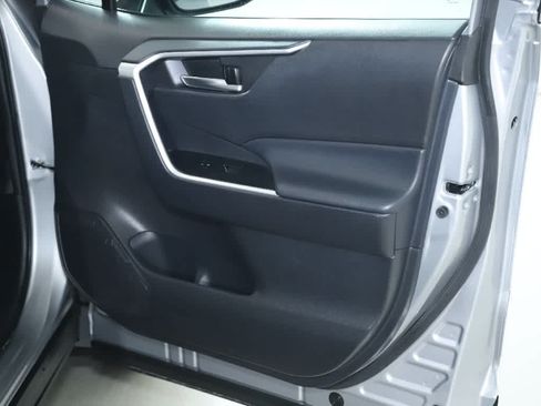 Certified 2024 Toyota RAV4 XLE AWD/4WD image 34