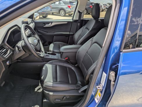 Used 2022 Ford Escape SEL w/ Technology Package image 7